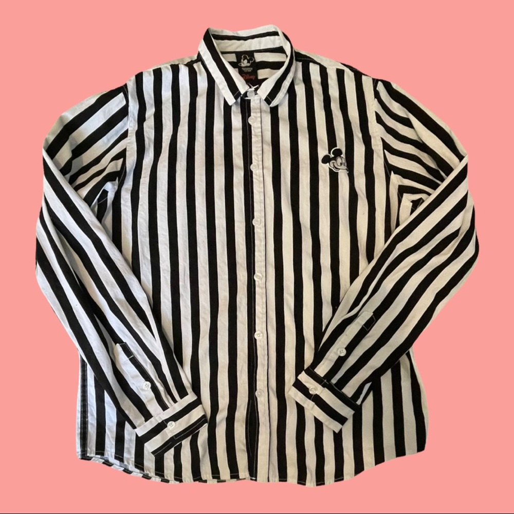 Forever 21 x Disney Men’s Button Up